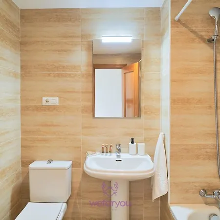 Weforyou Two Bedrooms Calm & Sunny * 贝纳尔马德纳